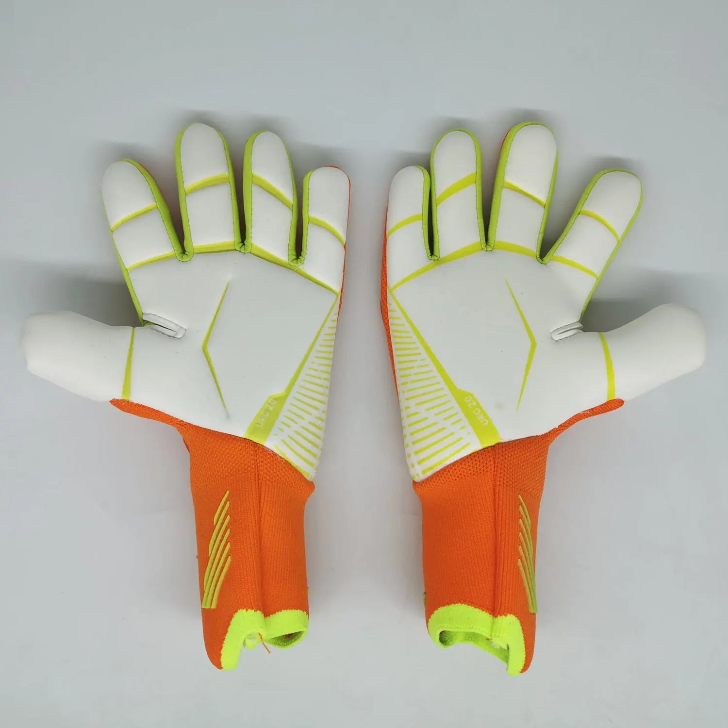 Adidas Predator Pro Gloves Strapless FootballDXB
