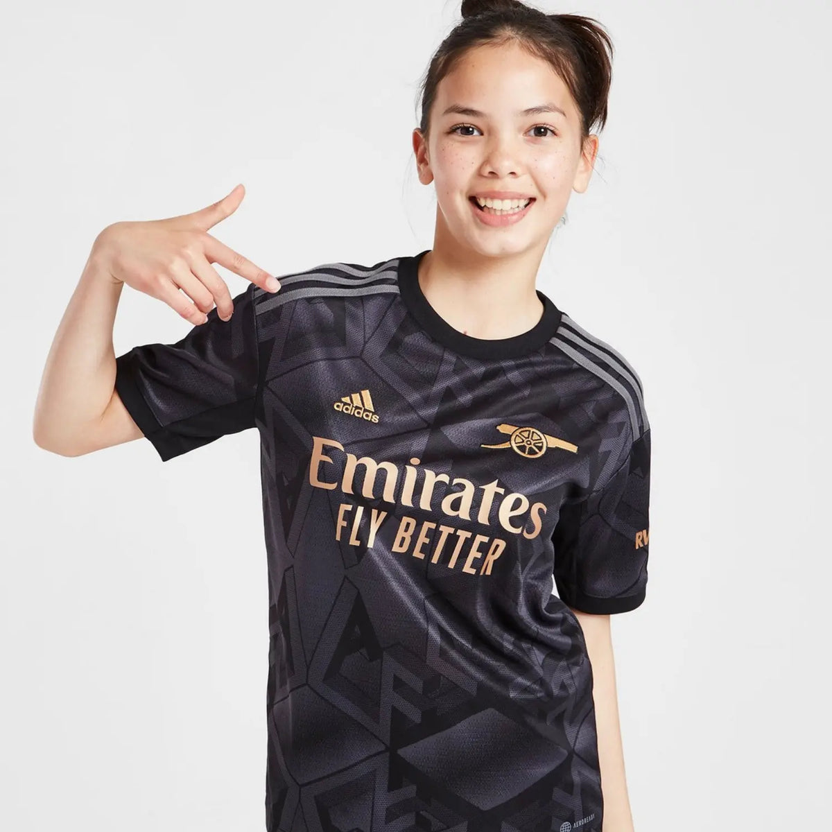 Arsenal FC 2022-23 Away Kit