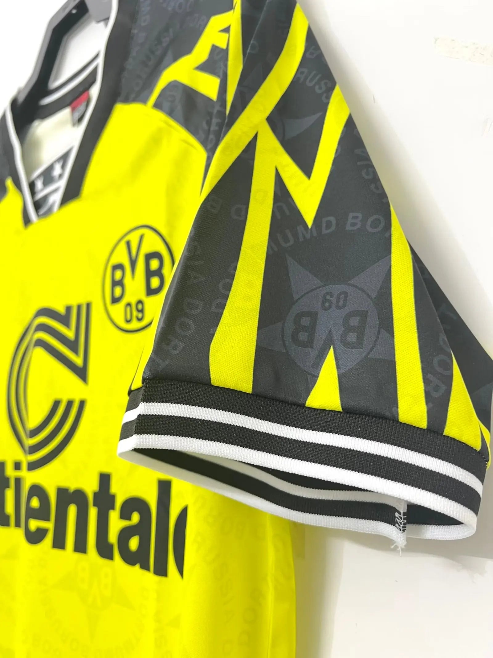 Dortmund Jersey 94/95 - Football DXB